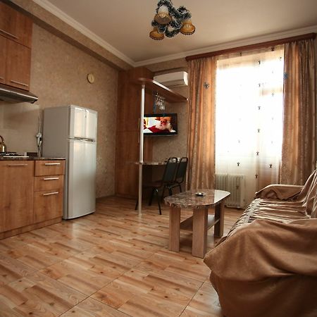ApartHotel Otin Tbilisi Esterno foto