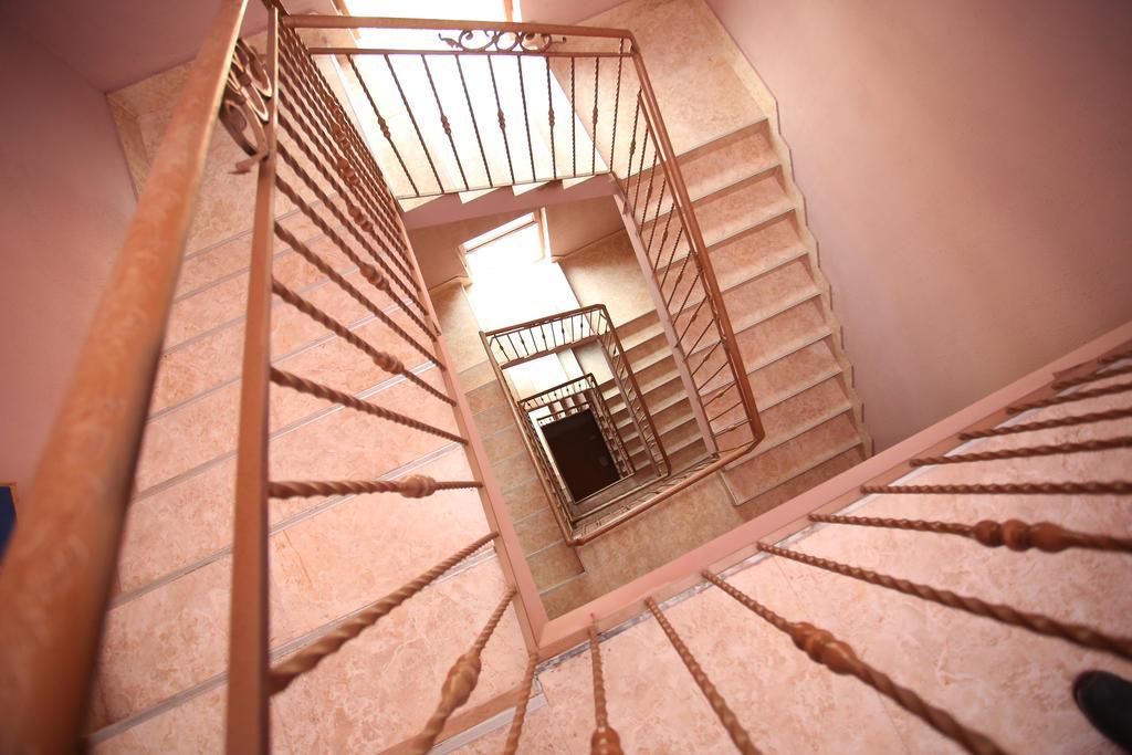 ApartHotel Otin Tbilisi Esterno foto